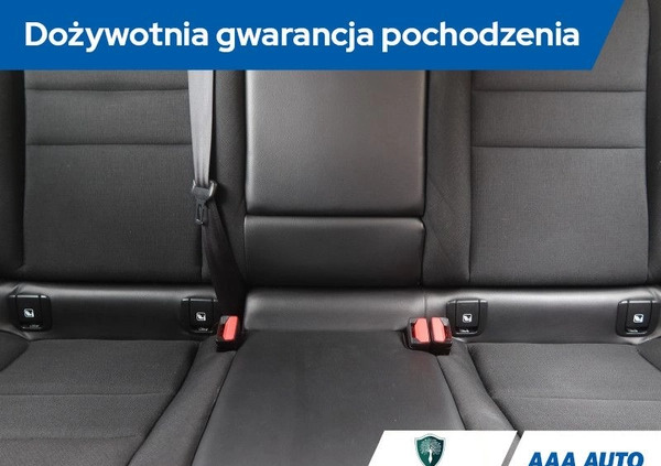 Volvo V60 cena 98000 przebieg: 112341, rok produkcji 2019 z Różan małe 191